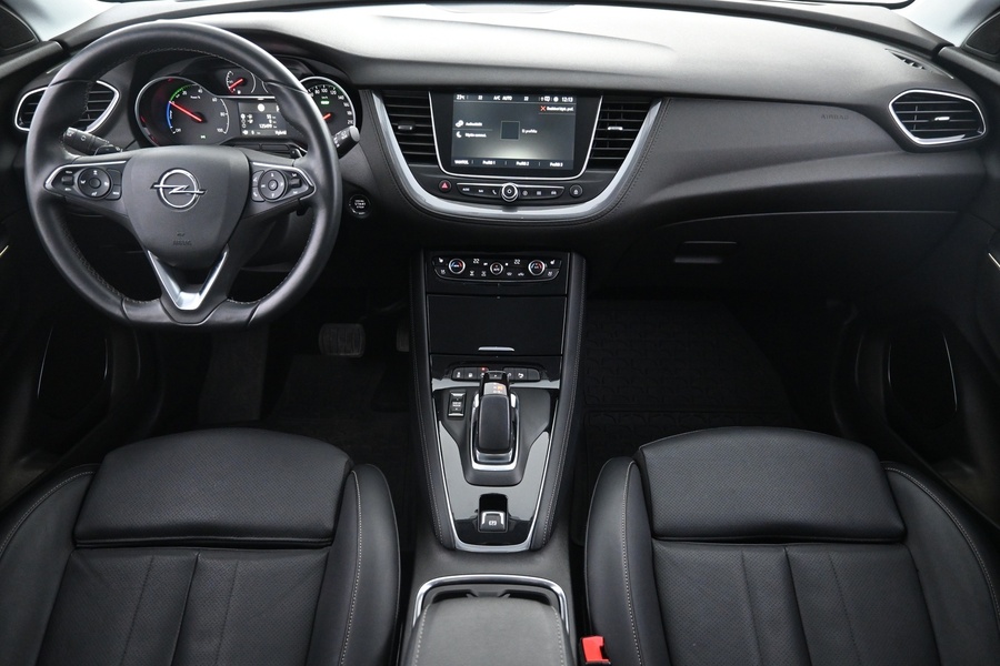 Opel Grandland vaihtoauto