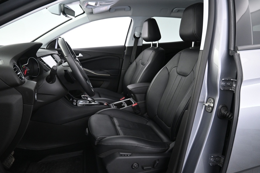 Opel Grandland X vaihtoauto