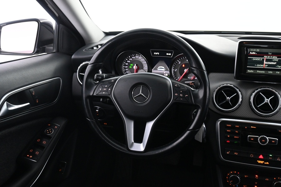 Mercedes-Benz GLA vaihtoauto