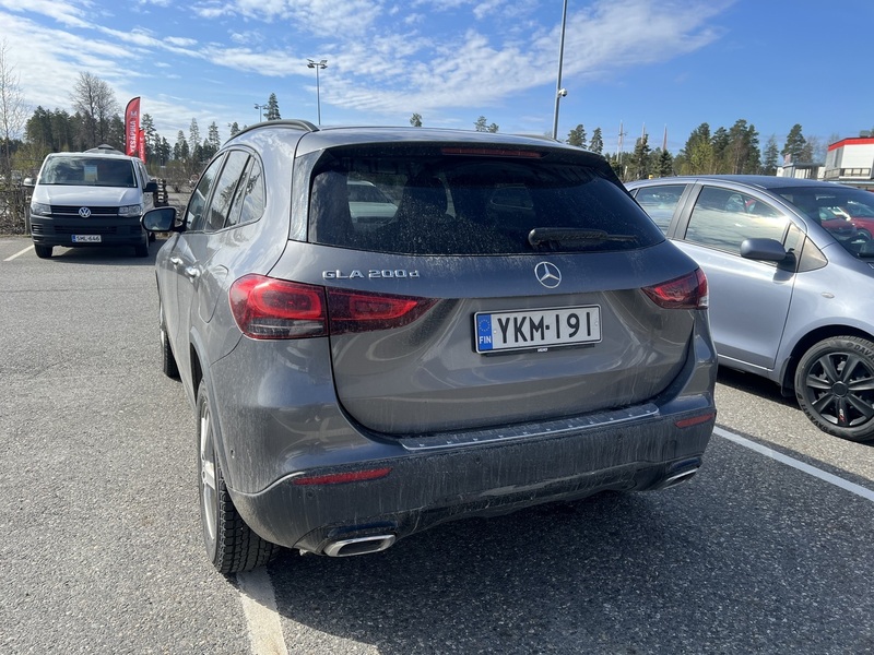 Mercedes-Benz GLA vaihtoauto