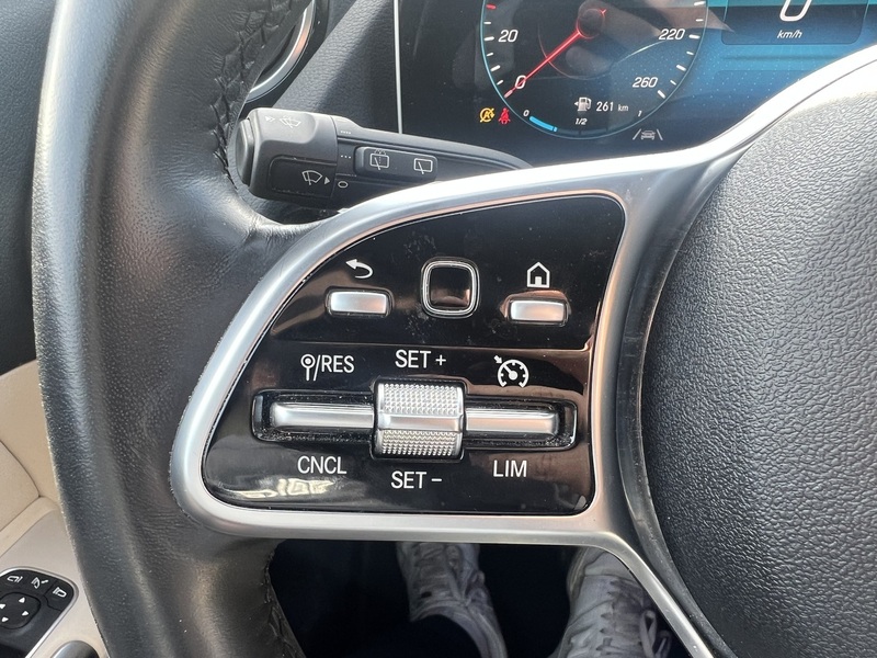 Mercedes-Benz GLA vaihtoauto