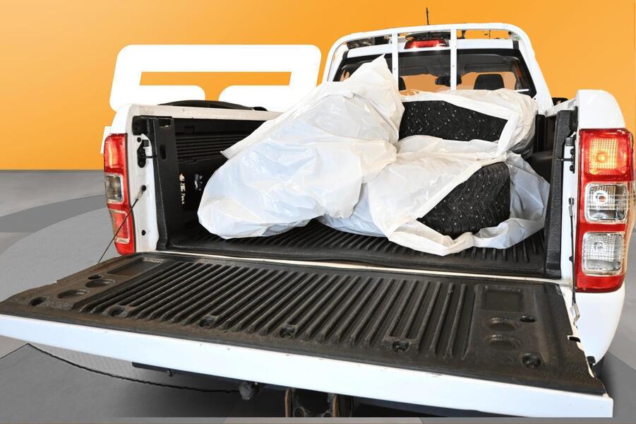 Ford Ranger vaihtoauto