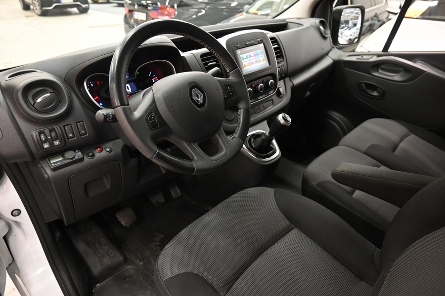 Renault Trafic vaihtoauto