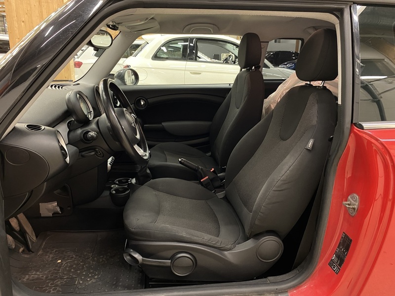 Mini Cooper vaihtoauto