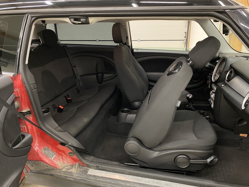 Mini Cooper vaihtoauto