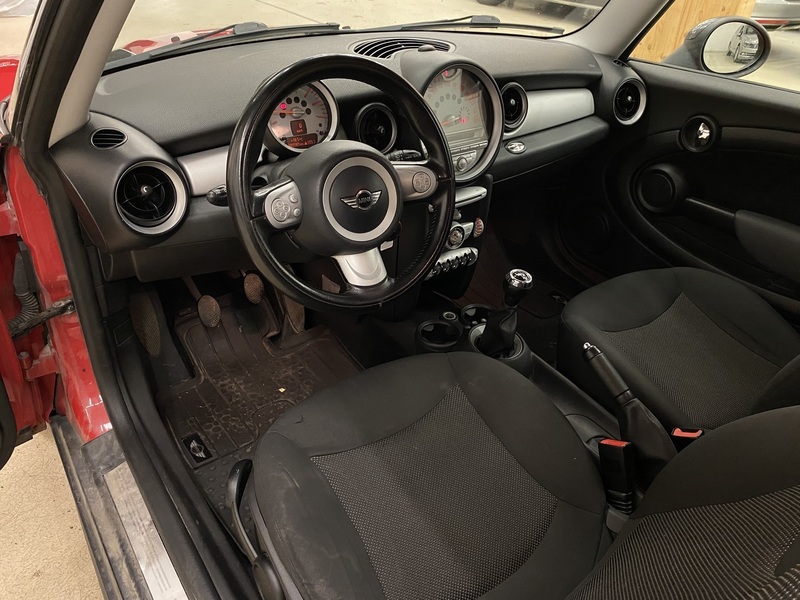 Mini Cooper vaihtoauto