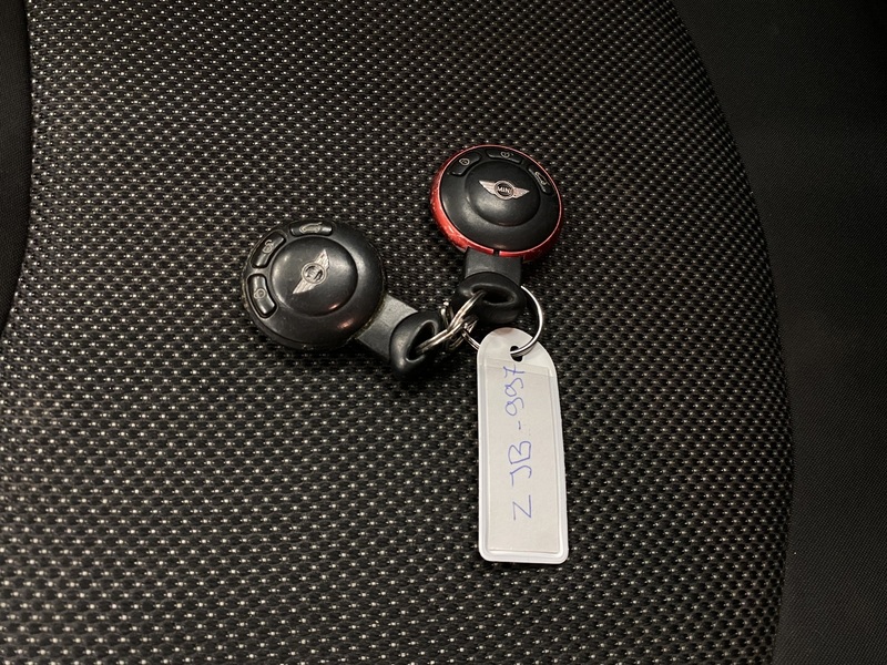 Mini Cooper vaihtoauto