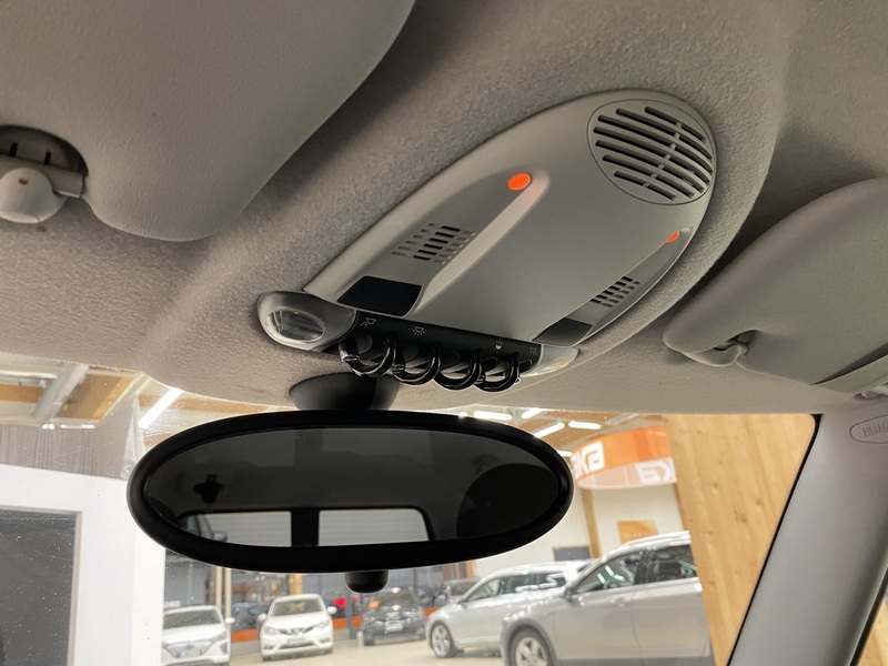 Mini Cooper vaihtoauto