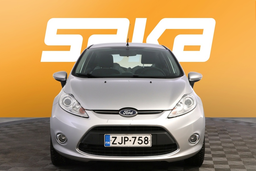 Ford Fiesta vaihtoauto