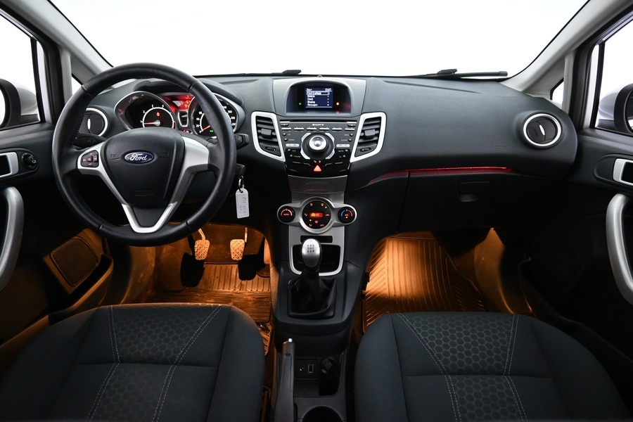 Ford Fiesta vaihtoauto