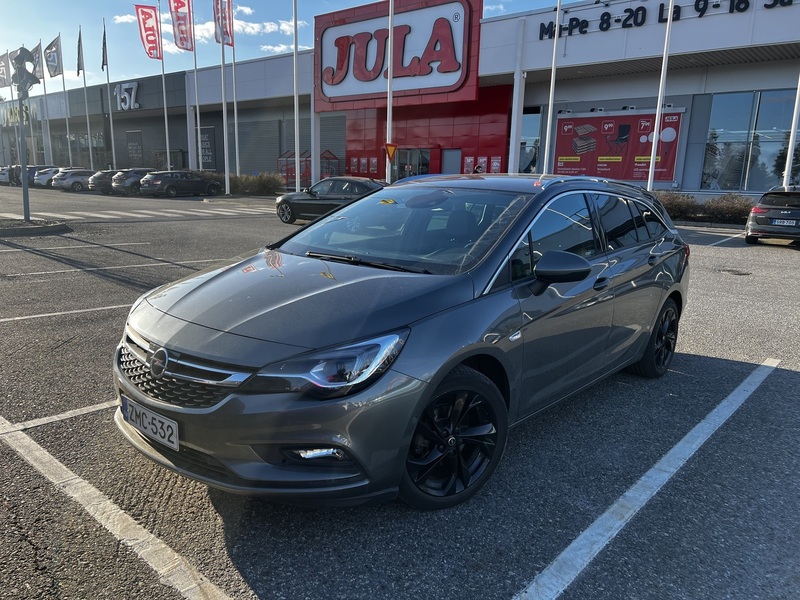 Opel Astra vaihtoauto