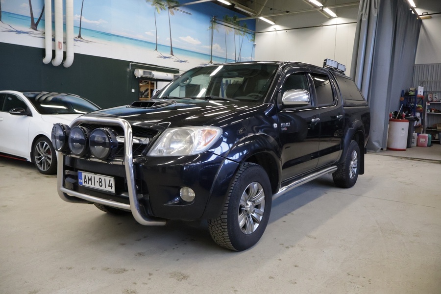 Toyota Hilux vaihtoauto
