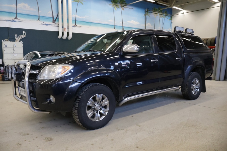 Toyota Hilux vaihtoauto