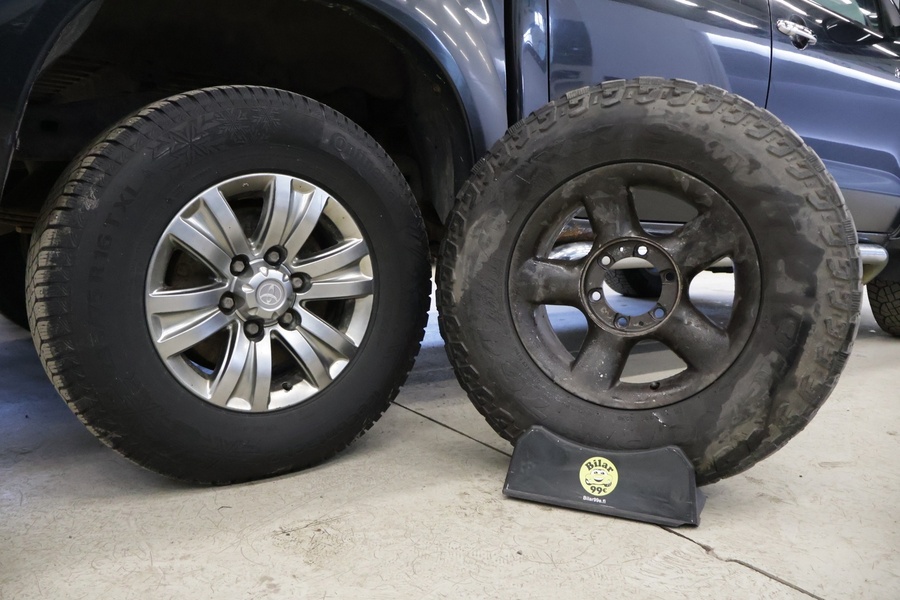 Toyota Hilux vaihtoauto