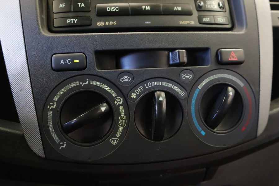 Toyota Hilux vaihtoauto