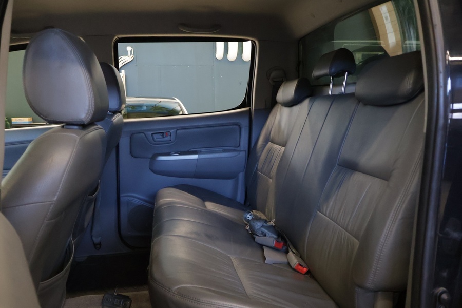 Toyota Hilux vaihtoauto