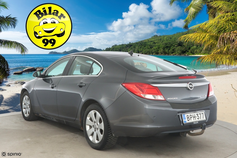 Opel Insignia vaihtoauto