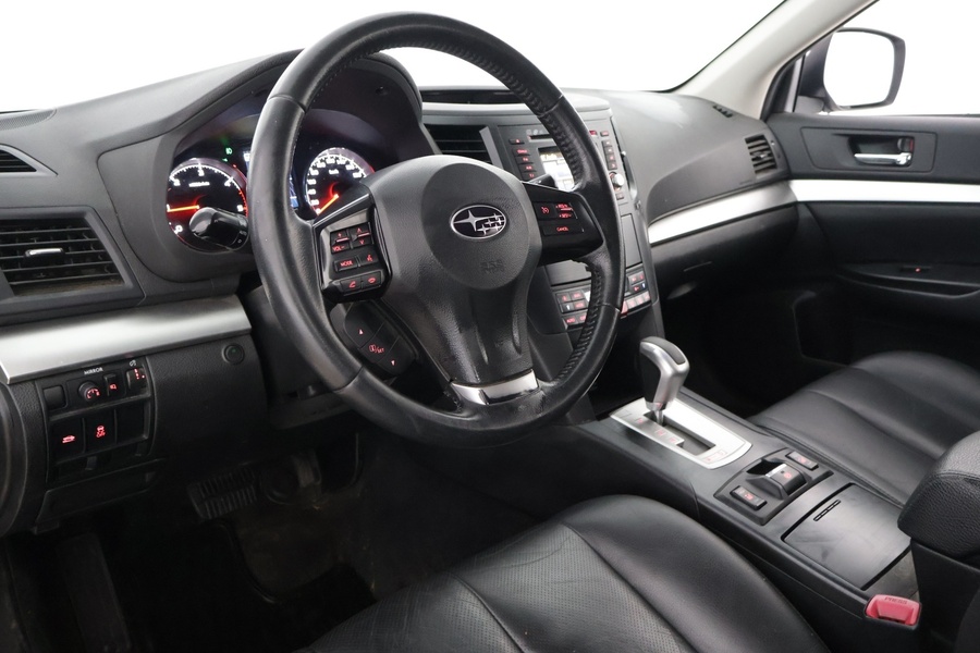 Subaru Outback vaihtoauto