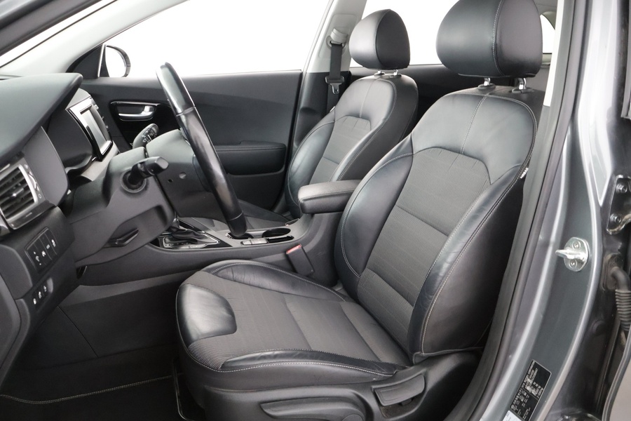 Kia Niro plug-in vaihtoauto