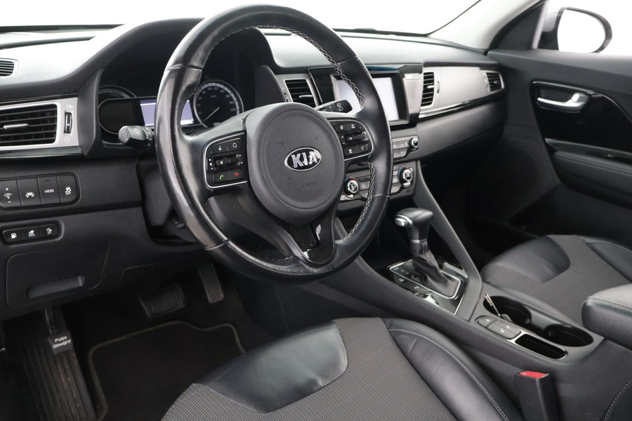 Kia Niro plug-in vaihtoauto