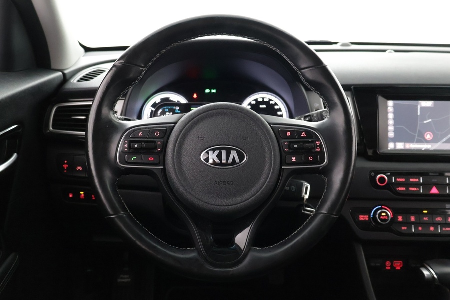 Kia Niro plug-in vaihtoauto