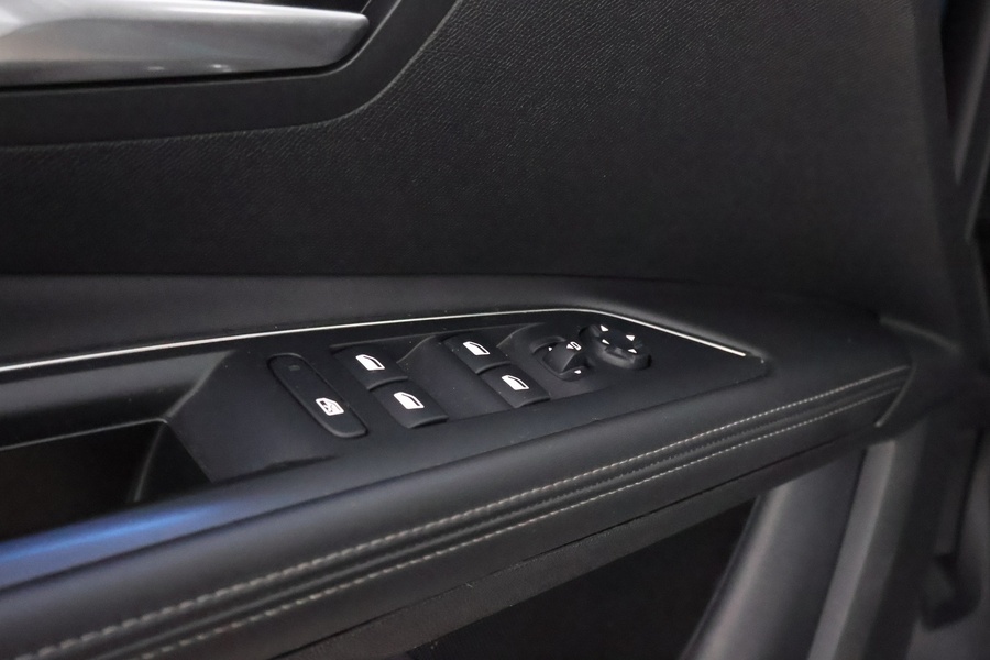 Peugeot 5008 vaihtoauto