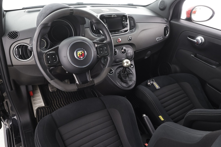 Fiat-Abarth 500 vaihtoauto