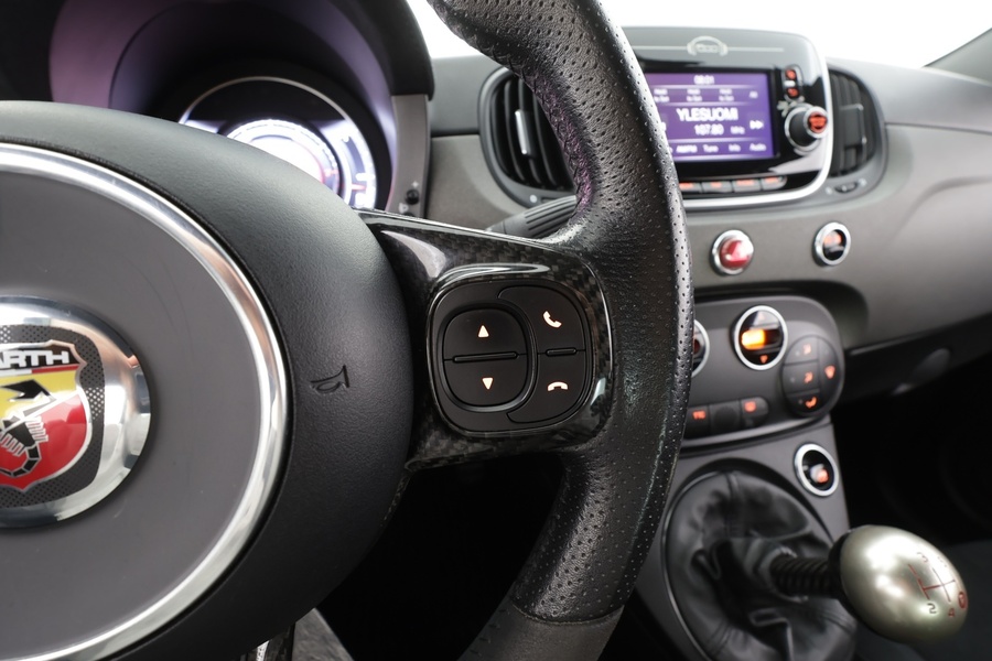 Fiat-Abarth 500 vaihtoauto