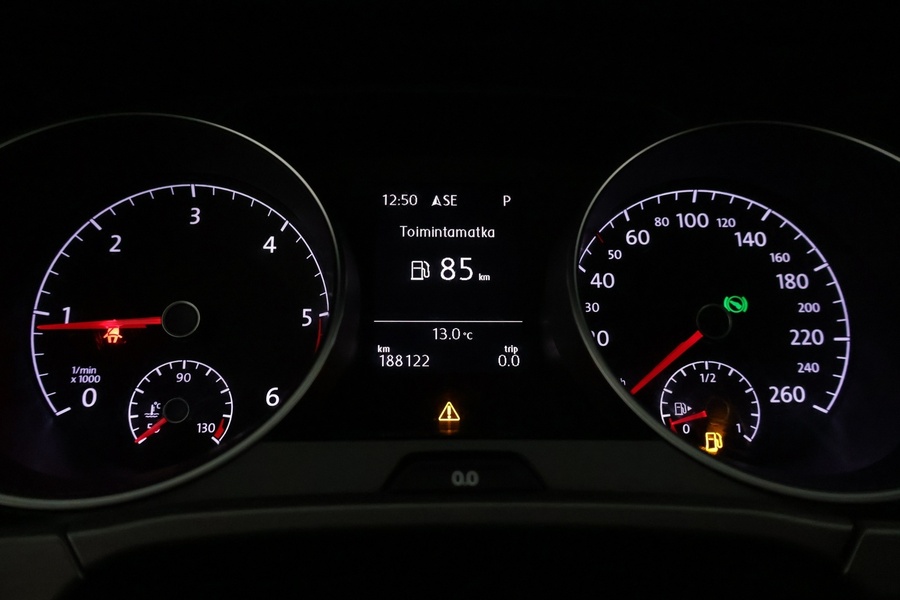 Volkswagen Touran vaihtoauto