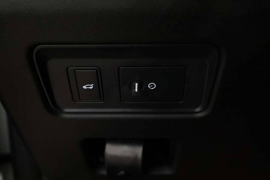 Land Rover Discovery vaihtoauto