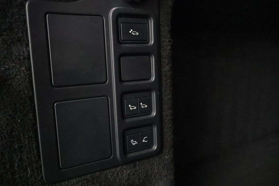 Land Rover Discovery vaihtoauto