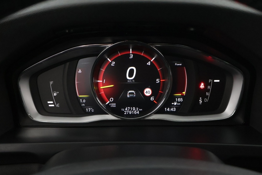 Volvo V60 Cross Country vaihtoauto