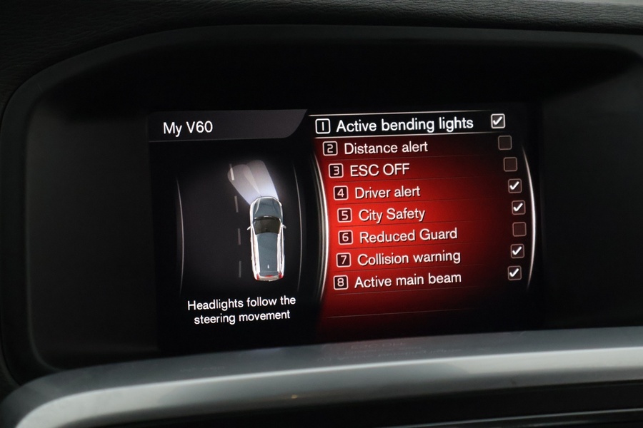 Volvo V60 Cross Country vaihtoauto