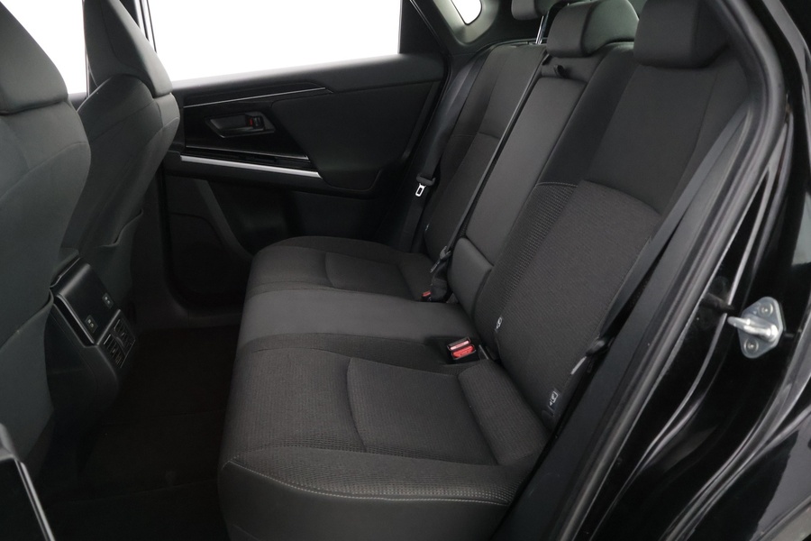 Toyota bZ4X vaihtoauto