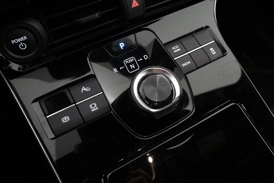 Toyota bZ4X vaihtoauto