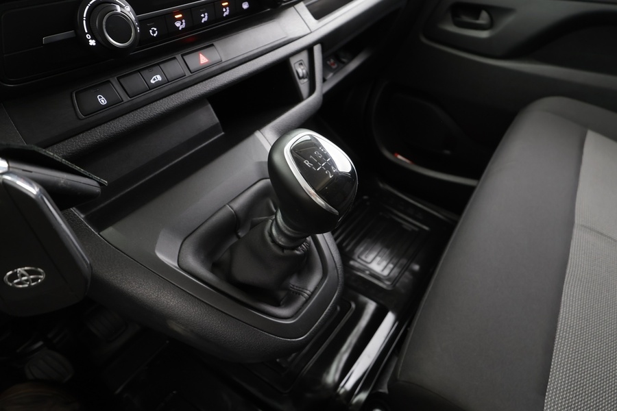 Toyota Proace vaihtoauto