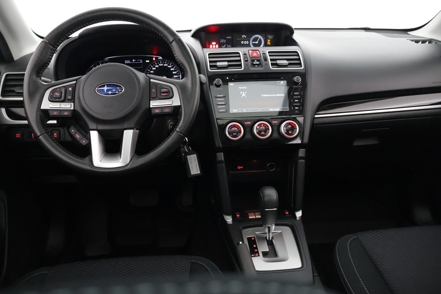 Subaru Forester vaihtoauto