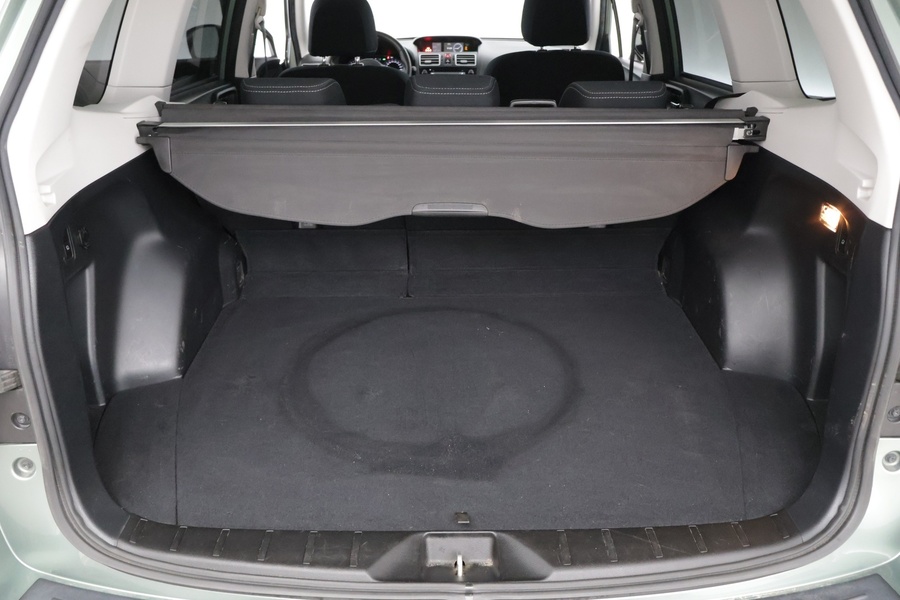 Subaru Forester vaihtoauto