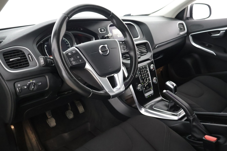 Volvo V40 vaihtoauto