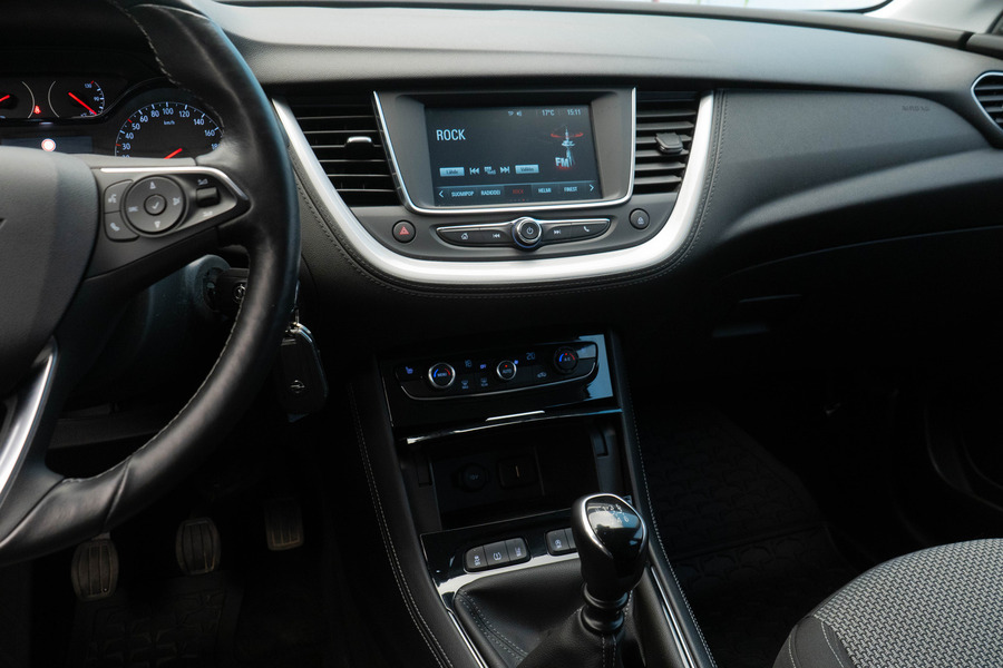 Opel Grandland X vaihtoauto
