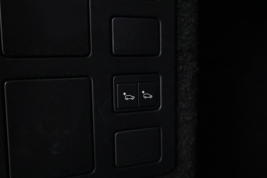 Land Rover Discovery vaihtoauto