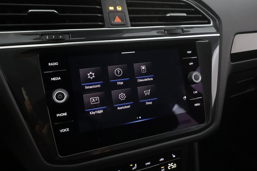 Volkswagen Tiguan vaihtoauto