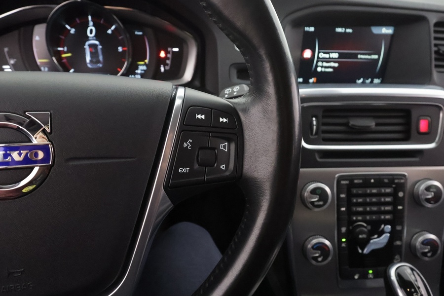 Volvo V60 Cross Country vaihtoauto