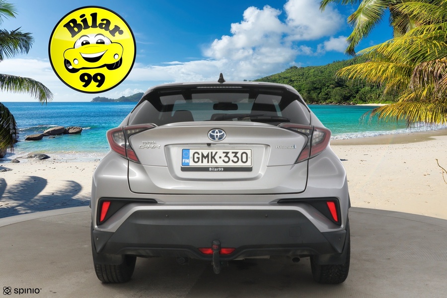 Toyota C-HR vaihtoauto