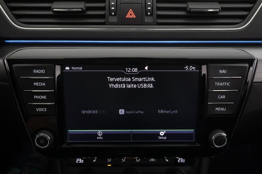 Skoda Superb vaihtoauto