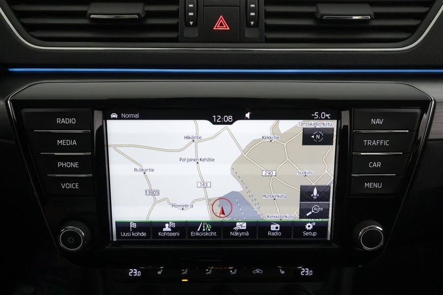 Skoda Superb vaihtoauto