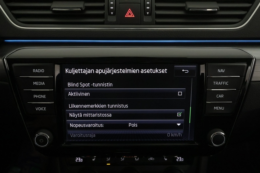 Skoda Superb vaihtoauto