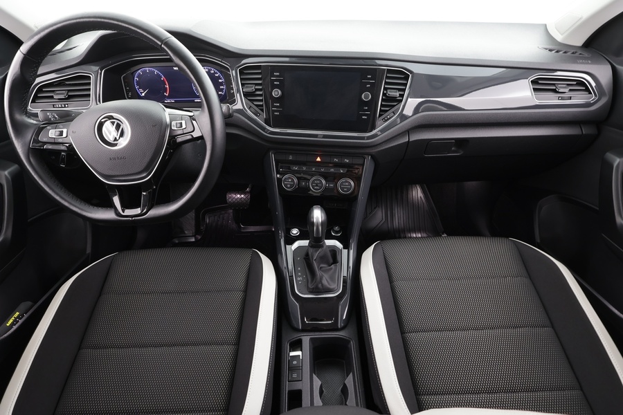 Volkswagen T-Roc vaihtoauto