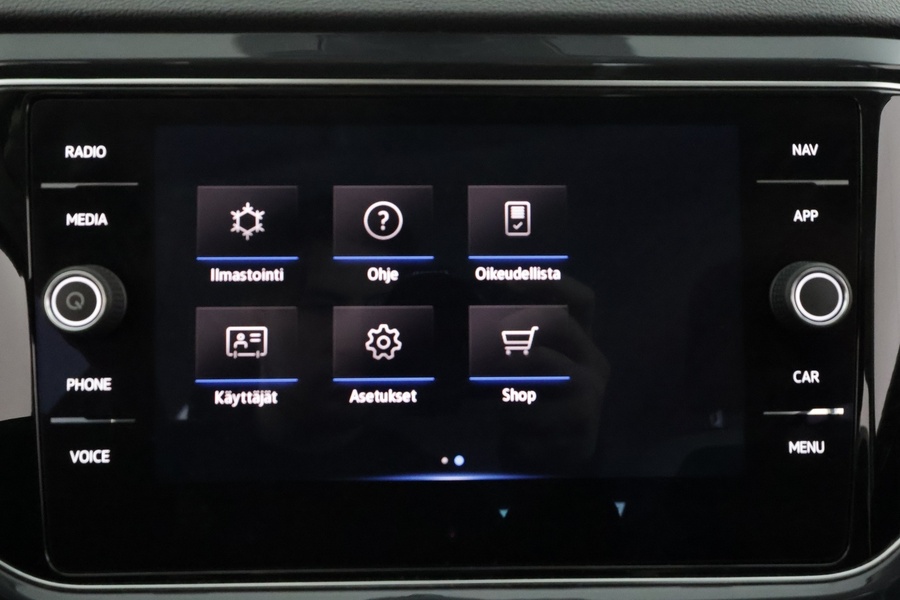 Volkswagen T-Roc vaihtoauto