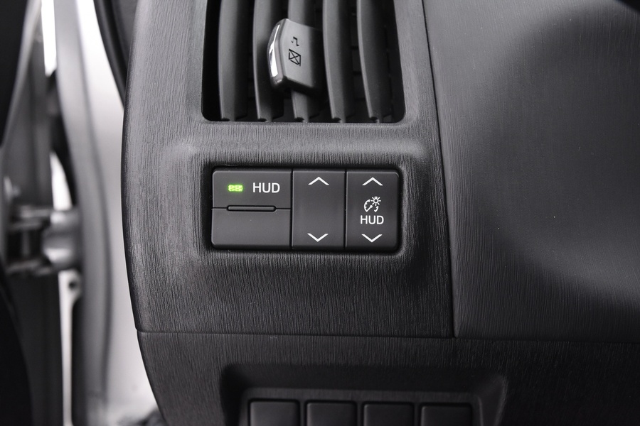 Toyota Prius+ vaihtoauto